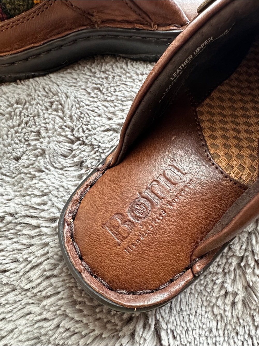NWOT - Born Brown Leather & Multicolor Knit Slip-On Clogs - Picture 2 of 6